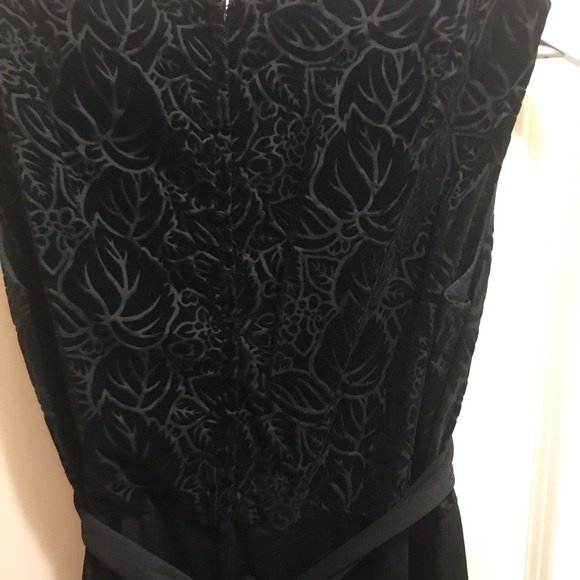Velvet black evening dress gown sexy yet modest and classy, lovely high quality - Picture 4 of 10
